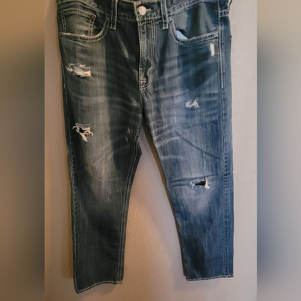Men's Distressed Blue Jeans